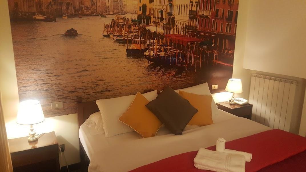 Hotel Palombella Frosinone Bagian luar foto