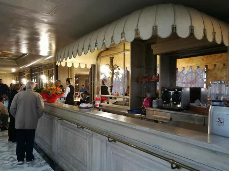 Hotel Palombella Frosinone Bagian luar foto